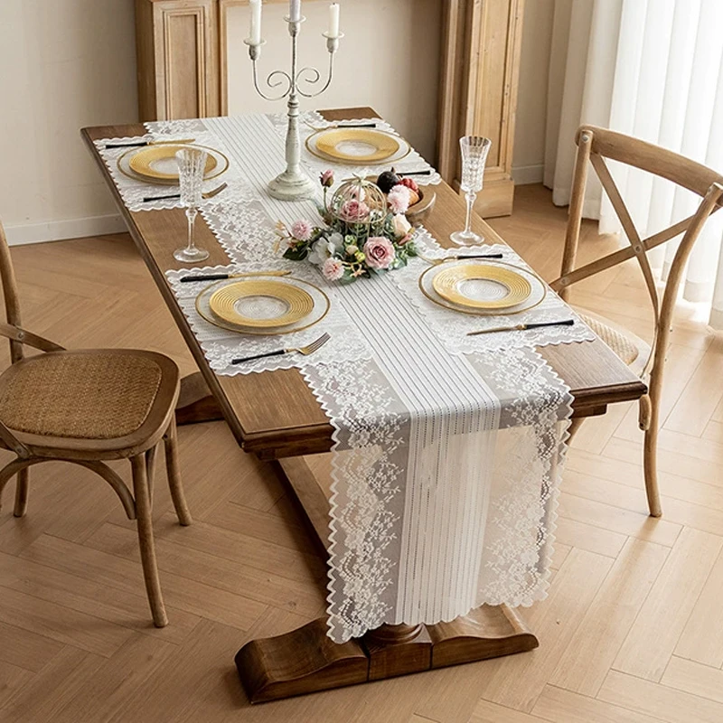 Chemin de table en dentelle 45 x 120cm – Image 5