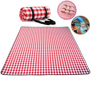 nappe à carreaux rouge