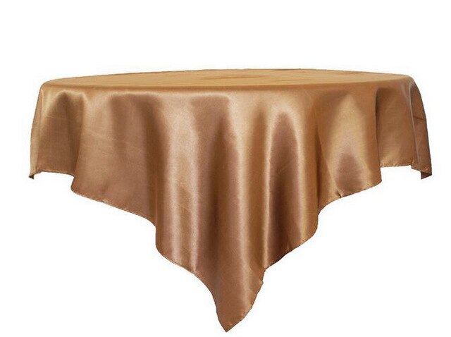 nappe carrée pour table ronde