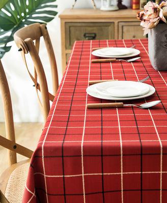 nappe rouge motif vichy