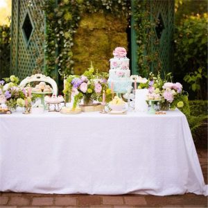 nappe blanche élégante