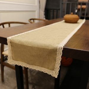 chemin de table en toile de jute