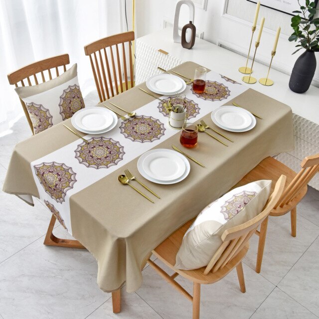 nappe rectangulaire taupe élégante