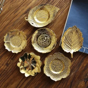 Dessous de verre en métal doré